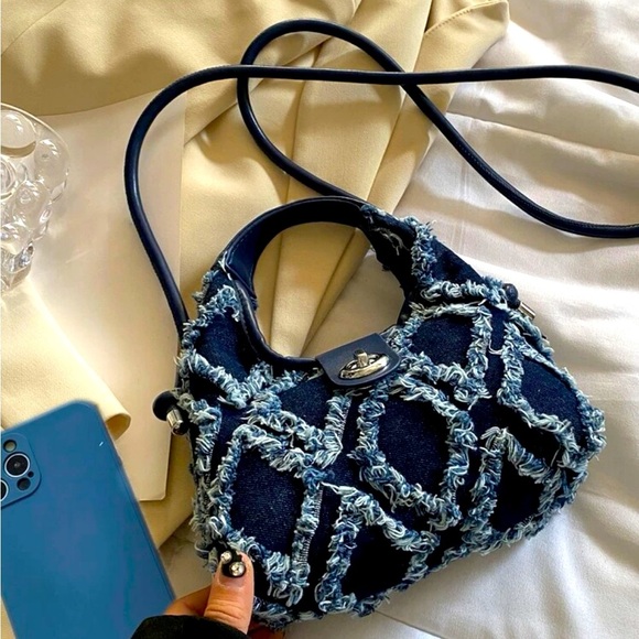 Casual mini raw trim twist locked hobo bag - Picture 1 of 4